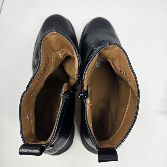 Euro Soft-Sofft Ariya Ankle Boots Sz 9.5 & 11 Slouchy Faux Black Leather Casual - Picture 11 of 12